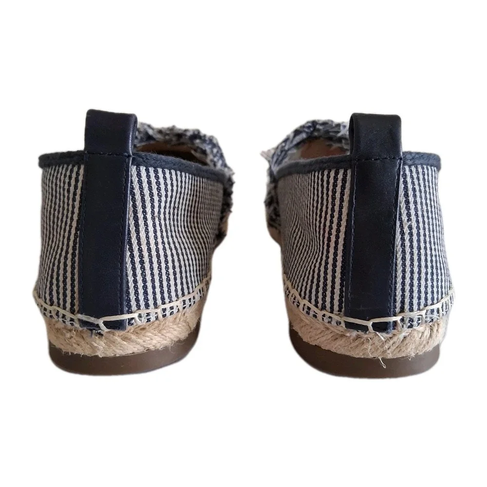 LANDS END Womens Slip-On Espadrille Flats Blue/White Fringe Denim Canvas Sz 8.5B